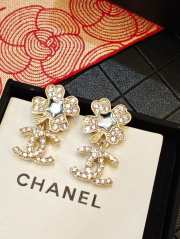 Uubags Chanel Pendant Earrings In Gold Crystal And Metal Strass - 1