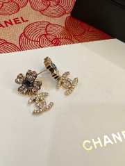 Uubags Chanel Pendant Earrings In Gold Crystal And Metal Strass - 3