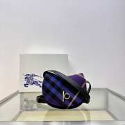Uubags Burberry Medium Rocking Horse Bag in Purple 19x6x16cm - 1