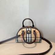 Uubags Burberry Mini Highlands Bowling Bag​ In Sand beige 19.5x9x12cm - 6