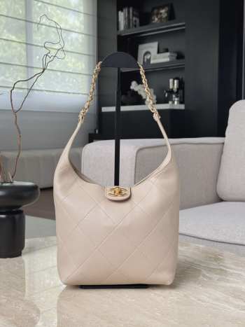 Uubags Chanel Shiny Lambskin Quilted Hobo Bag In Beige 27x23x21cm