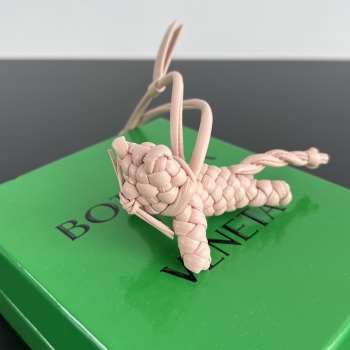 Uubags Bottega Veneta Cat charm in pink