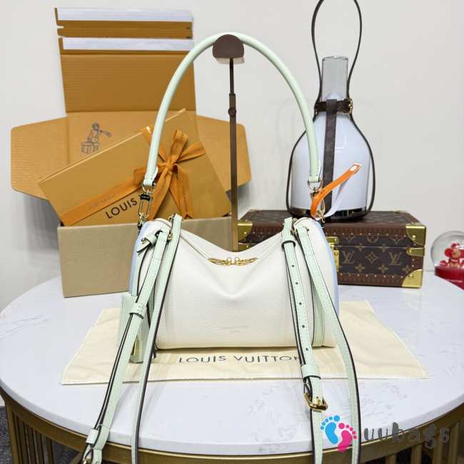Uubags Louis Vuitton M26905 Express PM Bag In Ivory/Olympian Blue 26x17x13.5cm - 1