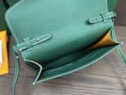 Uubags Chypre wallet-pouch in green 21x16x4cm - 3