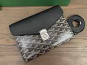 Uubags Chypre wallet-pouch in black 21x16x4cm - 5