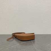 Uubags Celine Phone Pouch Heloise In Supple Calfskin Brown 15x19.5x3cm - 2