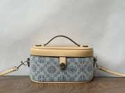 Uubags Tory Burch T Monogram Denim Vanity Case Powder Blue 18.5x9.7x9.3cm - 1