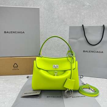 Uubags Balenciaga Rodeo Handbag Mini in granny green smooth calfskin, aged-silver hardware 23x10x18cm
