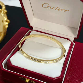 Uubags Cartier Diamond Bangle Gold 