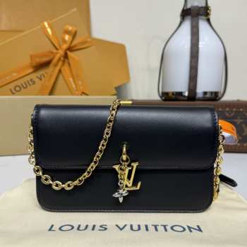 Uubags Louis Vuitton M14564 LV Bloom Bag Black Calfskin 20x11.5x4cm