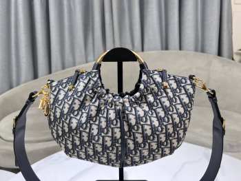 Uubags Dior Dumpling Bag Beige and Black Oblique Jacquard 36x27cm