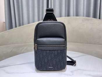 Uubags Rider 2.0 Sling Bag Black Dior Oblique Jacquard and Black Grained Calfskin 17x26x8cm