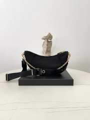 Uubags Prada Demi-lune Re-Nylon shoulder bag in black 30x13.5x6cm - 6