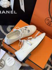 Uubags Hermes Khea derby shoes white with black leather sole - 6