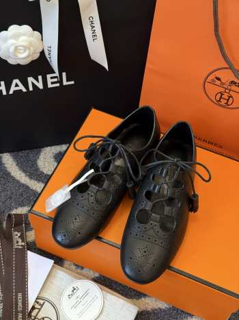 Uubags Hermes Khea derby shoes black 