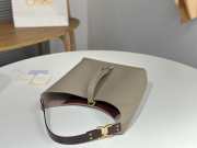 Uubags Chloe Marcie medium hobo bag in grained leather in motty grey 28x21x10cm - 5