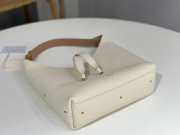 Uubags Chloe Marcie medium hobo bag in grained leather in white 28x21x10cm - 4