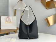 Uubags Chloe Marcie medium hobo bag in grained leather in black 28x21x10cm - 1