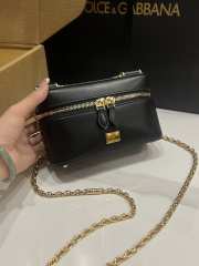 Uubags Dolce & Gabbana Sicily crossbody bag calfskin in black 10x17x6cm - 3