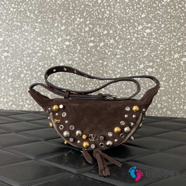Uubags Valentino Garavani Brown Suede Nellcote Belt Bag 30x9x7cm - 1