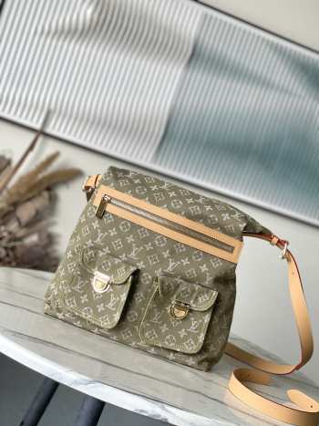 Uubags Louis Vuitton Green Monogram Denim Baggy GM Bag 30x34x13cm