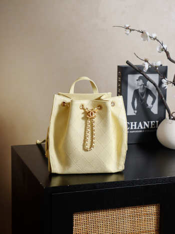 Uubags Chanel 25 Medium Backpack Grained Calfskin & Gold Metal In Yellow 23x23x14cm