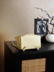 Uubags Chanel 25 Medium Backpack Grained Calfskin & Gold Metal In Yellow 23x23x14cm - 4