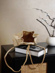 Uubags Chanel 25 Medium Backpack Grained Calfskin & Gold Metal In Beige 23x23x14cm - 3