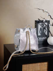 Uubags Chanel 25 Medium Backpack Grained Calfskin & Gold Metal In Silver 23x23x14cm - 3