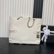 Uubags Chanel Paris London Shopper Tote Bag In Off-White/Red 38x33cm - 3