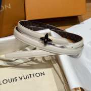 Uubags Louis Vuitton M4196U Mini Flowergram 1.5cm White Belt with Black Hardware - 1