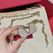 Uubags Valentino VLogo crystal-embellished chain belt gold - 6