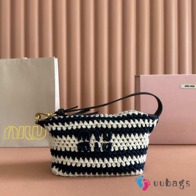 Uubags Miu Miu Crochet pouch bag in blue/white 19x14x10cm - 1