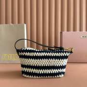 Uubags Miu Miu Crochet pouch bag in blue/white 19x14x10cm - 4