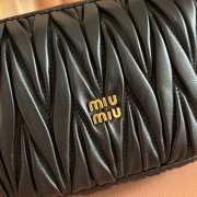 Uubags Miu Miu Matelasse nappa leather pouch in black 15x8.5x8cm - 3
