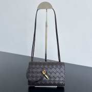 Uubags Bottega Veneta Andiamo Pouch In Fondant 19x13x2cm - 1