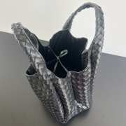 Uubags Bottega Veneta Large Campana bag in black 39x25x18.5cm - 5