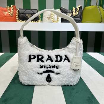 Uubags Prada Re-Edition 2000 Terry Shoulder Bag In White 22x12x6cm