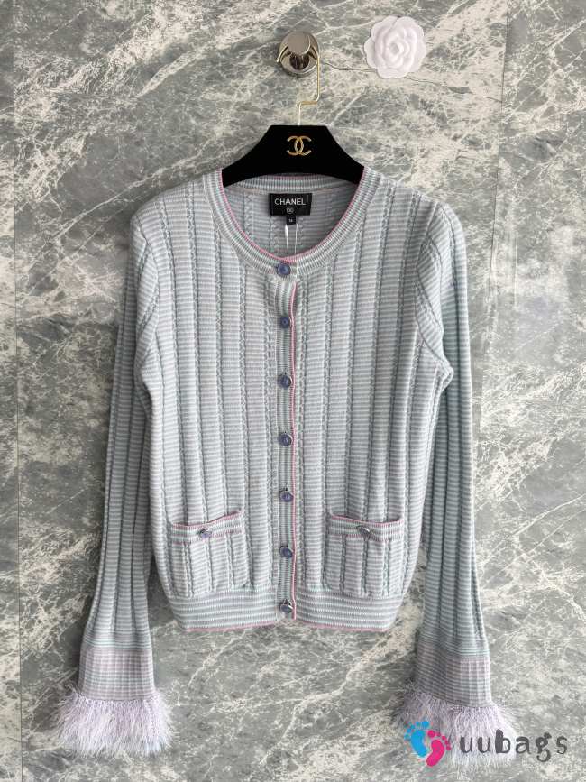 Uubags Chanel Cashmere, Cotton & Feathers In Light Blue, Purple & Pink - 1