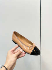 Uubags Chanel Ballet Flats Patent Calfskin In Beige & Black - 2