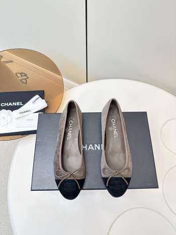 Uubags Chanel Ballet Flats Velvet In Grey & Black