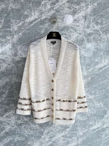 Uubags Camellia Chanel Cardigan In Ivory