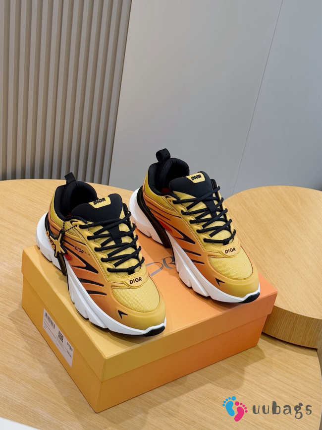 Uubags Dior And Lewis Hamilton B44 Blade Sneaker Gradient Orange Technical Mesh  - 1