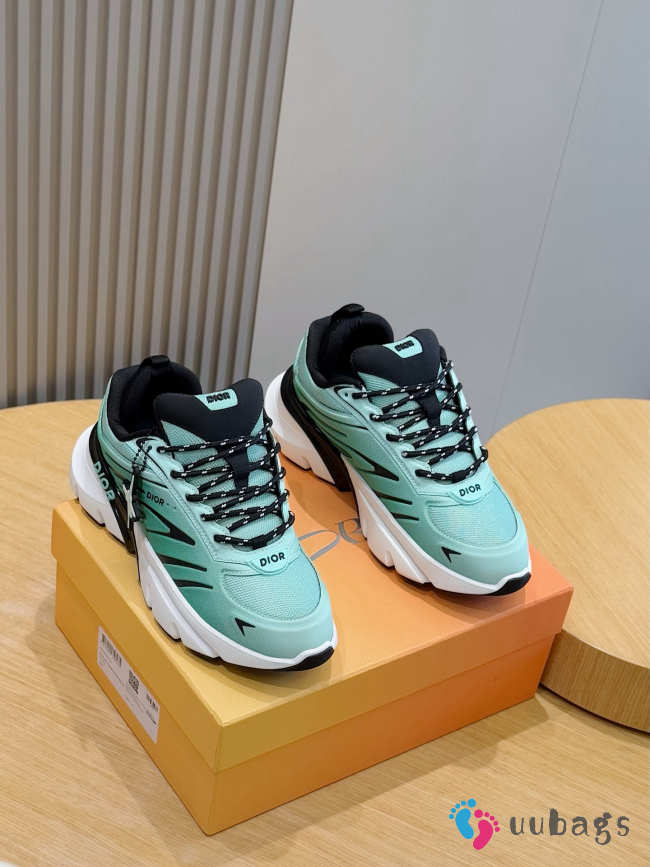 Uubags Dior And Lewis Hamilton B44 Blade Sneaker Gradient Green Technical Mesh - 1