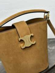 Uubags Celine Small Louise Bag in Suede Calfskin Tan 13.5x16x10cm - 4