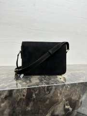 Uubags Celine Teen Triomphe Bag In Nubuck Calfskin Black 18.5x13.5x7cm - 4