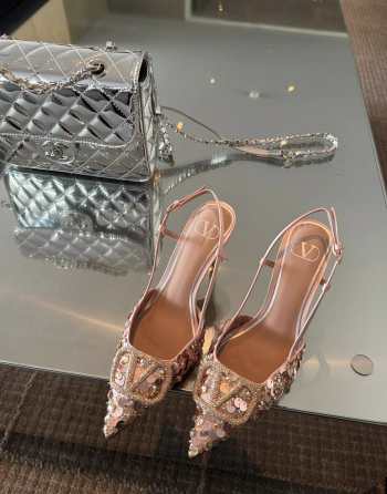 Uubags Valentino Garavani Vlogo 80 embellished leather slingback pumps in pink 9cm