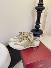 Uubags Roger Vivier Viv Low-Top Canvas and Suede Sneakers In Beige 3cm - 5