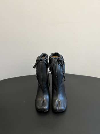 Uubags Maison Margiela Tabi Balloon 8cm Ankle Boots In Black 