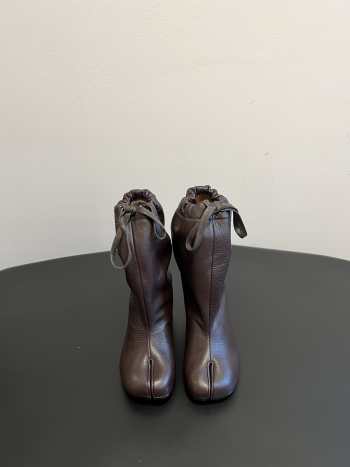 Uubags Maison Margiela Tabi Balloon 8cm Ankle Boots In Dark Brown